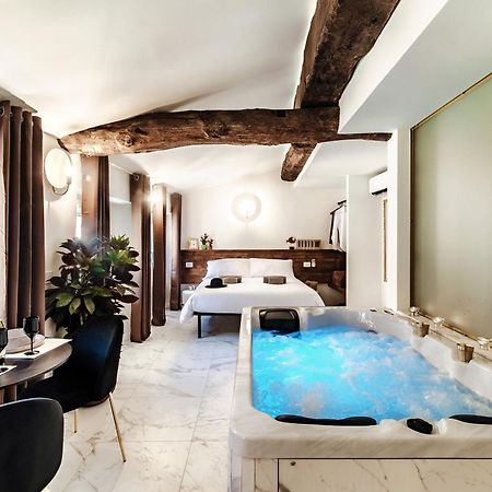 Sahara & Amazzonia Luxury Rooms- The House Of Travelers Como Eksteriør bilde