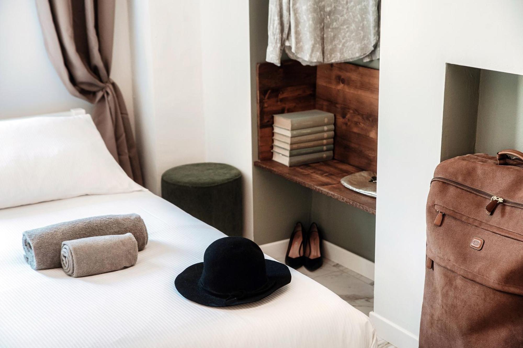 Sahara & Amazzonia Luxury Rooms- The House Of Travelers Como Eksteriør bilde